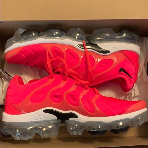 Nike Other - Nike vapormax plus